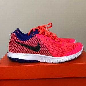 Nike Flex Experience RN 6 shoe in size 6.5 women